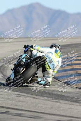 media/Jan-10-2026-Race Pace (Sat) [[3e4fee349c]]/2-Verified/Session 4 (Turn 12 Backside)/